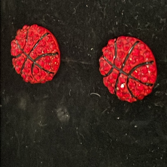 0.5” round red druzy filled basketball stud earrings - Picture 4 of 16